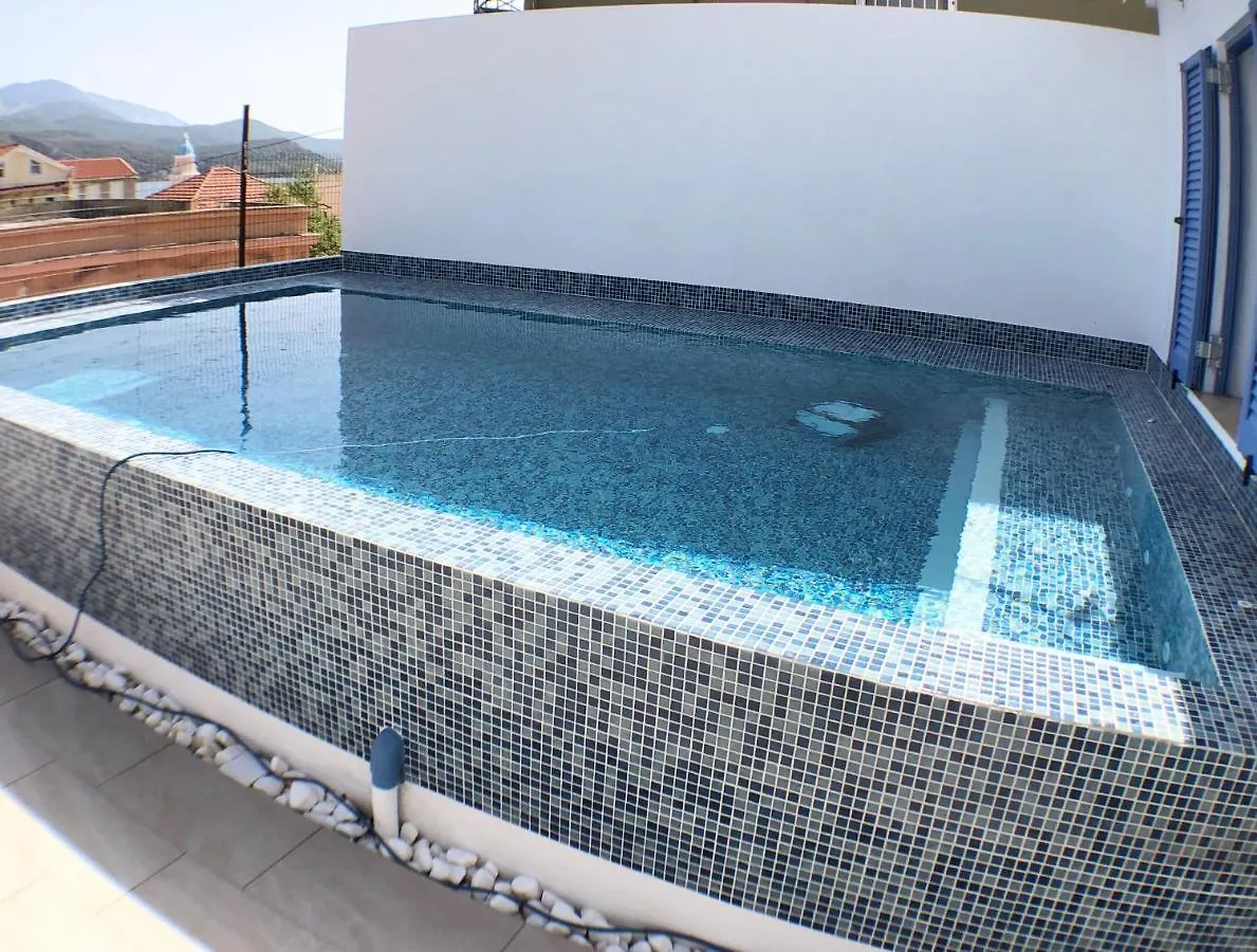 Metropolis Argostoli House/Villa With Garden & Pool-Jacuzzi